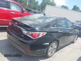 2014 Hyundai Sonata z VIN KMHEC4A46EA109226, wystawiony jako IAAI lot #42716941 z przebiegiem 162 885 mil mil oraz . Historia ofert i sprzedaży dostępna na DreamBid. Obrazek 4.