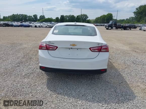 2021 Chevrolet Malibu LT z VIN 1G1ZD5ST5MF071030, wystawiony jako IAAI lot #42888801 z przebiegiem 91 506 mil mil oraz . Historia ofert i sprzedaży dostępna na DreamBid. Obrazek 16.