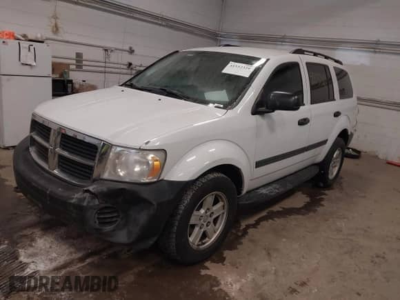 2008 Dodge Durango with VIN 1D8HB38N98F141108, listed as a IAAI auction lot 41552320 with 123,597 mi miles and . Bid and sale history available at DreamBid. Image 2.
