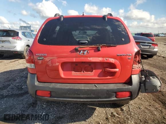 2005 Hyundai Santa Fe GLS с VIN KM8SC13D05U890368, выставлен на аукционе Copart как лот 69817525 с пробегом Не указан миль и Списание • Salvage title. История ставок и продаж доступна на DreamBid. Изображение 6.
