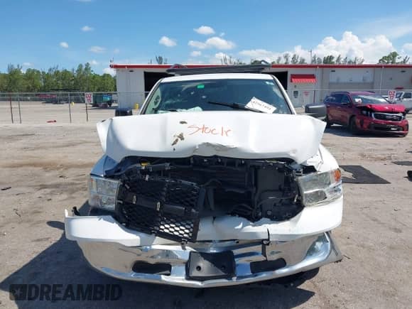 2020 Ram 1500 SLT z VIN 1C6RR6TT0LS135369, wystawiony jako IAAI lot #42567491 z przebiegiem 91 591 mil mil oraz . Historia ofert i sprzedaży dostępna na DreamBid. Obrazek 6.