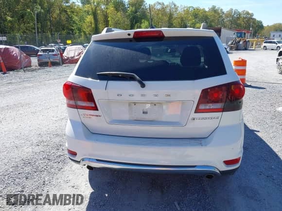 2017 Dodge Journey Crossroad Plus with VIN 3C4PDDGG7HT553305, listed as a IAAI auction lot 43362398 with 203,831 mi miles and . Bid and sale history available at DreamBid. Image 17.