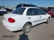 2000 Chevrolet Metro Lsi z VIN 2C1MR5226Y6715724, wystawiony jako IAAI lot #42726106 z przebiegiem 156 290 mil mil oraz . Historia ofert i sprzedaży dostępna na DreamBid. Obrazek 4.