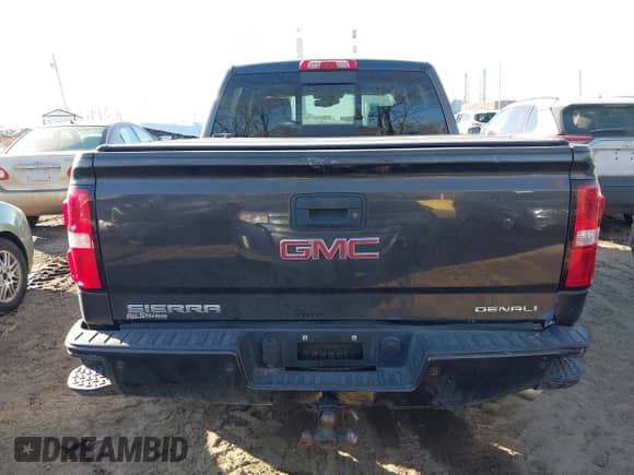 2015 GMC Sierra 1500 Denali with VIN 3GTU2WEC0FG387123, listed as a IAAI auction lot 41420286 with 178,385 mi miles and . Bid and sale history available at DreamBid. Image 16.