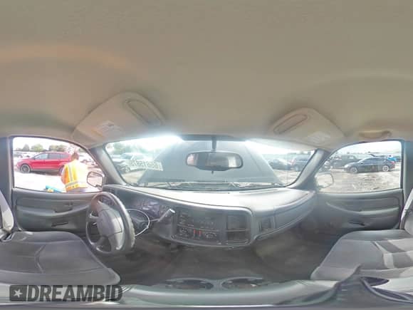 2005 GMC Sierra 1500 Work Truck с VIN 1GTEC14X45Z329281, выставлен на аукционе Copart как лот 65615875 с пробегом 213 490 миль миль и Списание • Salvage title. История ставок и продаж доступна на DreamBid. Изображение 14.