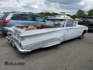 1960 Chevrolet El Camino z VIN 01180B145249, wystawiony jako Copart lot #70836705 z przebiegiem 24 044 mil mil oraz Szkoda całkowita • Salvage title. Historia ofert i sprzedaży dostępna na DreamBid. Obrazek 3.