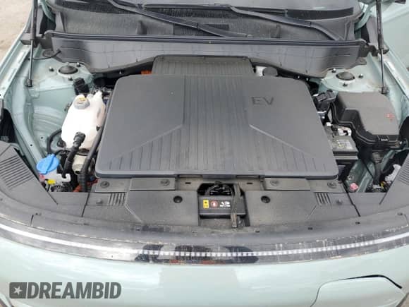 2024 Hyundai Kona SEL with VIN KM8HC3A69RU008288, listed as a Copart auction lot 61083385 with 11,130 mi miles and Salvage title. Bid and sale history available at DreamBid. Image 11.