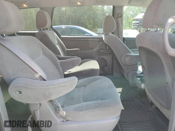 2009 Toyota Sienna CE с VIN 5TDZK29C39S229938, выставлен на аукционе Copart как лот 70987315 с пробегом 315 850 миль миль и Чистый • Clean title. История ставок и продаж доступна на DreamBid. Изображение 11.