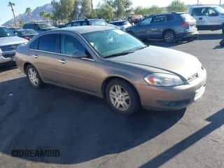 2007 Chevrolet Impala LTZ z VIN 2G1WU58R979222818, wystawiony jako IAAI lot #43197819 z przebiegiem 248 917 mil mil oraz . Historia ofert i sprzedaży dostępna na DreamBid. Obrazek 1.