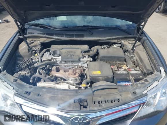 2014 Toyota Camry XLE with VIN 4T4BF1FK4ER441363, listed as a IAAI auction lot 43368571 with 122,544 mi miles and . Bid and sale history available at DreamBid. Image 10.