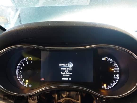 2018 Jeep Grand Cherokee Laredo с VIN 1C4RJFAG3JC137467, выставлен на аукционе IAAI как лот 43354445 с пробегом 118 635 миль миль и . История ставок и продаж доступна на DreamBid. Изображение 7.