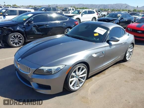 2013 BMW Z4 sDrive35i with VIN WBALM7C53DE385478, listed as a IAAI auction lot 43366118 with 77,315 mi miles and . Bid and sale history available at DreamBid. Image 2.