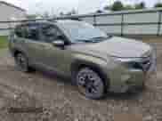 2025 Subaru Forester Premium z VIN JF2SLDDC4SH443673, wystawiony jako Copart lot #86729645 z przebiegiem Nie podano mil oraz Szkoda całkowita • Salvage title. Historia ofert i sprzedaży dostępna na DreamBid. Obrazek 4.