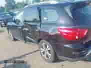 2019 Nissan Pathfinder Platinum z VIN 5N1DR2MM6KC627265, wystawiony jako IAAI lot #42487185 z przebiegiem 110 727 mil mil oraz . Historia ofert i sprzedaży dostępna na DreamBid. Obrazek 6.