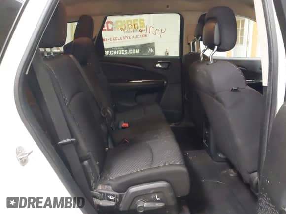 2014 Dodge Journey SE with VIN 3C4PDDAG5ET174551, listed as a IAAI auction lot 42716426 with 156,765 mi miles and . Bid and sale history available at DreamBid. Image 8.