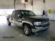 2001 Chevrolet Silverado 1500 LS z VIN 2GCEK19T811115227, wystawiony jako Copart lot #84865955 z przebiegiem 137 679 mil mil oraz Szkoda całkowita • Salvage title. Historia ofert i sprzedaży dostępna na DreamBid. Obrazek 13.