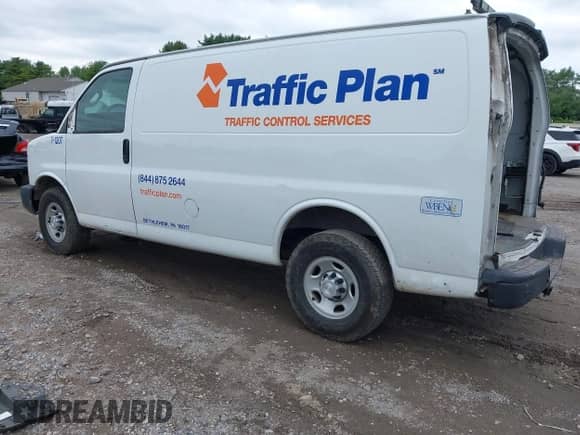 2017 Chevrolet Express Cargo с VIN 1GCWGAFF7H1342428, выставлен на аукционе IAAI как лот 43061156 с пробегом 111 621 миль миль и . История ставок и продаж доступна на DreamBid. Изображение 3.