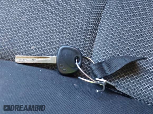 2014 Hyundai Accent GS с VIN KMHCT5AE0EU167594, выставлен на аукционе IAAI как лот 43222538 с пробегом 238 305 миль миль и . История ставок и продаж доступна на DreamBid. Изображение 11.