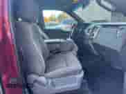 2013 Ford F-150 XL z VIN 1FTFX1ET5DKE13881, wystawiony jako Copart lot #89801475 z przebiegiem 106 557 mil mil oraz Czysty tytuł • Clean title. Historia ofert i sprzedaży dostępna na DreamBid. Obrazek 7.