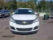 2017 Chevrolet Traverse LT с VIN 1GNKRGKD8HJ134145, выставлен на аукционе IAAI как лот 43194718 с пробегом 131 705 миль миль и . История ставок и продаж доступна на DreamBid. Изображение 12.