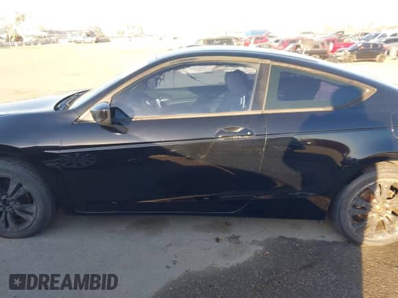 2012 Honda Accord LX-S с VIN 1HGCS1B35CA013637, выставлен на аукционе IAAI как лот 43492373 с пробегом 193 605 миль миль и . История ставок и продаж доступна на DreamBid. Изображение 14.