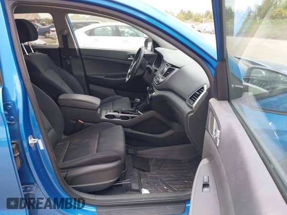 2016 Hyundai Tucson Limited with VIN KM8J3CA26GU179172, listed as a IAAI auction lot 43266807 with 70,784 mi miles and . Bid and sale history available at DreamBid. Image 5.