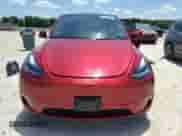 2024 Tesla Model Y Long Range z VIN 7SAYGDEE2RA286538, wystawiony jako Copart lot #61637635 z przebiegiem 5 354 mil mil oraz Szkoda całkowita • Salvage title. Historia ofert i sprzedaży dostępna na DreamBid. Obrazek 5.