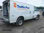 2017 Chevrolet Express Cargo с VIN 1GCWGAFF7H1342428, выставлен на аукционе IAAI как лот 43061156 с пробегом 111 621 миль миль и . История ставок и продаж доступна на DreamBid. Изображение 4.