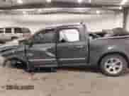 2017 Ram 1500 Laramie с VIN 1C6RR7NT7HS697280, выставлен на аукционе IAAI как лот 41063995 с пробегом 129 625 миль миль и . История ставок и продаж доступна на DreamBid. Изображение 14.