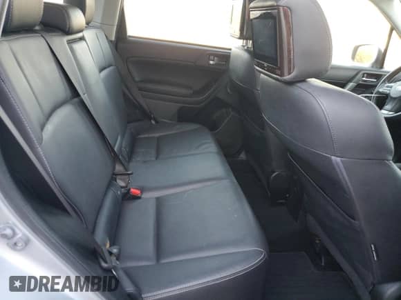 2015 Subaru Forester Touring with VIN JF2SJAUCXFH445146, listed as a Copart auction lot 82668345 with 211,918 mi miles and Clean title. Bid and sale history available at DreamBid. Image 11.