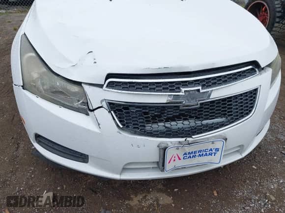 2013 Chevrolet Cruze 1LT with VIN 1G1PC5SB9D7224908, listed as a IAAI auction lot 43394715 with 171,179 mi miles and . Bid and sale history available at DreamBid. Image 6.