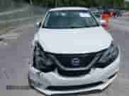 2017 Nissan Sentra SR с VIN 3N1AB7AP8HY331089, выставлен на аукционе IAAI как лот 42841033 с пробегом 107 817 миль миль и . История ставок и продаж доступна на DreamBid. Изображение 12.