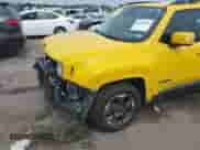 2017 Jeep Renegade Latitude с VIN ZACCJABB9HPF07564, выставлен на аукционе IAAI как лот 42491504 с пробегом 79 597 миль миль и . История ставок и продаж доступна на DreamBid. Изображение 6.