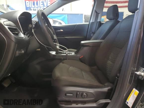 2021 Chevrolet Equinox LT с VIN 2GNAXUEV9M6134845, выставлен на аукционе Copart как лот 85859925 с пробегом 121 091 миль миль и Списание • Salvage title. История ставок и продаж доступна на DreamBid. Изображение 7.