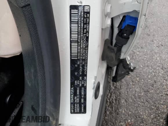 2024 Dodge Hornet R/T z VIN ZACPDFCW1R3A34274, wystawiony jako Copart lot #47797675 z przebiegiem Nie podano mil oraz Szkoda całkowita • Salvage title. Historia ofert i sprzedaży dostępna na DreamBid. Obrazek 14.