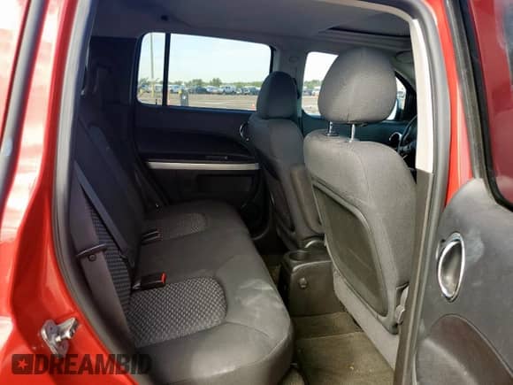 2008 Chevrolet HHR LT с VIN 3GNDA53P18S619397, выставлен на аукционе Copart как лот 81814235 с пробегом 108 135 миль миль и Списание • Salvage title. История ставок и продаж доступна на DreamBid. Изображение 10.
