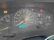 1999 GMC Sierra 1500 SLE с VIN 1GTEC14T9XZ522042, выставлен на аукционе IAAI как лот 43321536 с пробегом 69 365 миль миль и . История ставок и продаж доступна на DreamBid. Изображение 7.