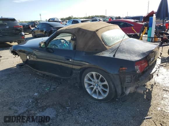 2008 BMW Z4 3.0i with VIN 4USBU33568LW74292, listed as a Copart auction lot 62563555 with Not provided miles and Salvage title. Bid and sale history available at DreamBid. Image 2.