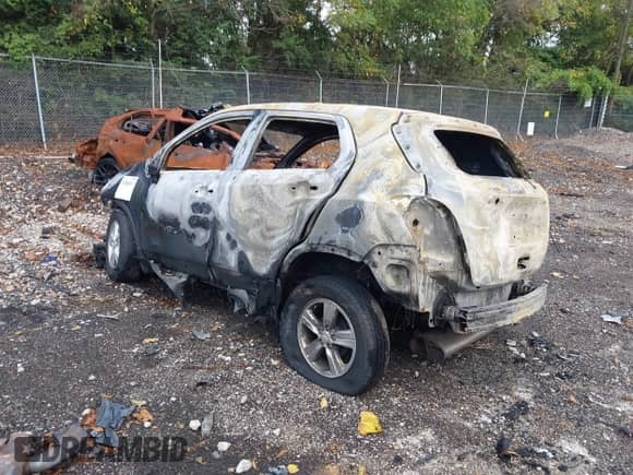 2019 Chevrolet Trax LS z VIN 3GNCJKSB4KL186398, wystawiony jako IAAI lot #43280457 z przebiegiem Nie podano mil oraz . Historia ofert i sprzedaży dostępna na DreamBid. Obrazek 3.