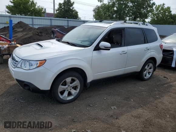 2013 Subaru Forester XT Touring z VIN JF2SHGGC3DH423450, wystawiony jako Copart lot #67089325 z przebiegiem 125 590 mil mil oraz Czysty tytuł • Clean title. Historia ofert i sprzedaży dostępna na DreamBid. Obrazek 1.