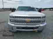 2019 Chevrolet Silverado 2500HD с VIN 1GC0KREG9KF272390, выставлен на аукционе Copart как лот 71787415 с пробегом 105 742 миль миль и Списание • Salvage title. История ставок и продаж доступна на DreamBid. Изображение 5.