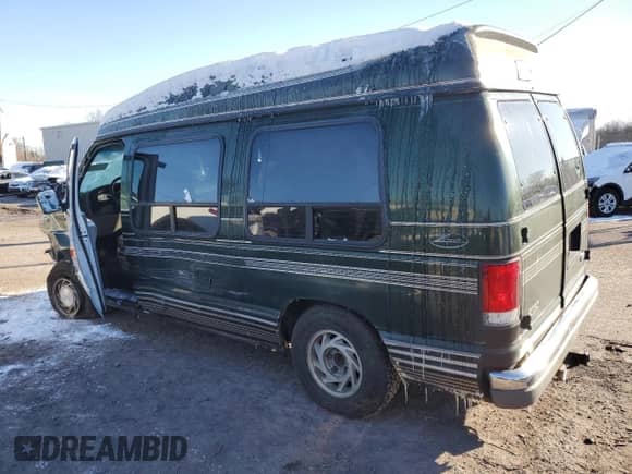 2000 Ford Econoline Cargo Recreational с VIN 1FDRE14W9YHA92344, выставлен на аукционе Copart как лот 83749374 с пробегом 164 823 миль миль и Списание • Salvage title. История ставок и продаж доступна на DreamBid. Изображение 2.