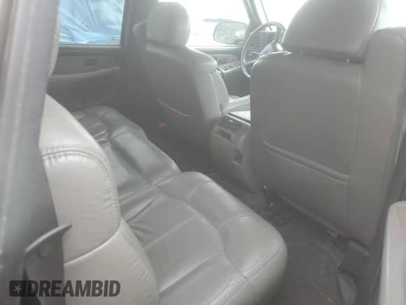 2000 Chevrolet Tahoe LS with VIN 1GNEK13T5YJ150744, listed as a Copart auction lot 71294815 with 214,737 mi miles and Salvage title. Bid and sale history available at DreamBid. Image 10.