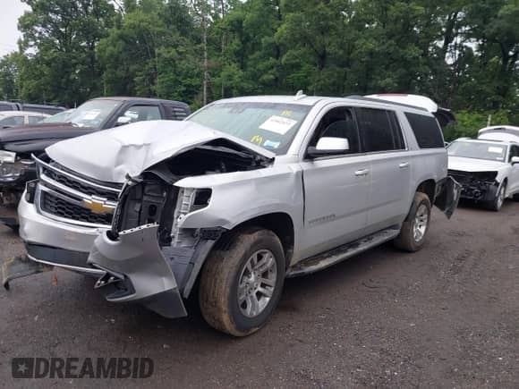 2018 Chevrolet Suburban LT с VIN 1GNSKHKC9JR399374, выставлен на аукционе IAAI как лот 42662435 с пробегом 89 727 миль миль и . История ставок и продаж доступна на DreamBid. Изображение 18.