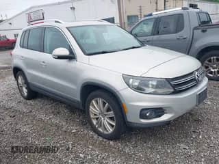 2012 Volkswagen Tiguan S с VIN WVGBV7AX3CW540311, выставлен на аукционе IAAI как лот 42375250 с пробегом 168 594 миль миль и . История ставок и продаж доступна на DreamBid. Изображение 1.