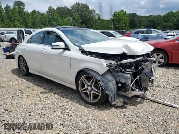 2014 Mercedes-Benz CLA 250 с VIN WDDSJ4EB2EN065262, выставлен на аукционе Copart как лот 60133245 с пробегом 132 716 миль миль и Чистый • Clean title. История ставок и продаж доступна на DreamBid. Изображение 4.