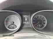 2015 Hyundai Santa Fe с VIN 5XYZTDLB3FG278980, выставлен на аукционе Copart как лот 58305595 с пробегом 120 203 миль миль и Списание • Salvage title. История ставок и продаж доступна на DreamBid. Изображение 9.