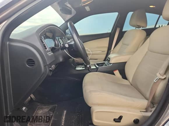 2013 Dodge Charger SE с VIN 2C3CDXBG7DH578073, выставлен на аукционе Copart как лот 87379355 с пробегом 138 842 миль миль и Списание • Salvage title. История ставок и продаж доступна на DreamBid. Изображение 7.