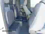 2018 Toyota Tacoma SR5 z VIN 5TFSZ5AN7JX125771, wystawiony jako IAAI lot #42783782 z przebiegiem 152 340 mil mil oraz . Historia ofert i sprzedaży dostępna na DreamBid. Obrazek 8.