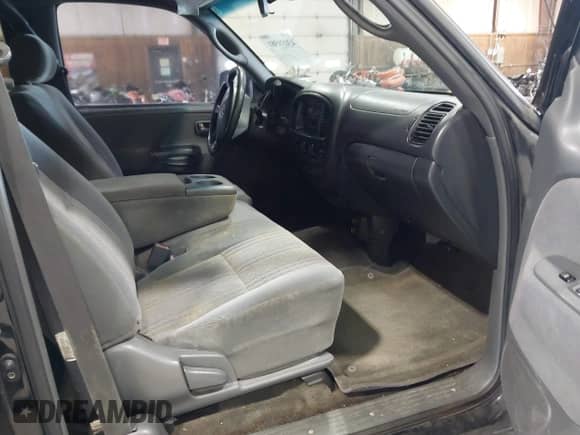 2004 Toyota Tundra SR5 z VIN 5TBBT44124S455471, wystawiony jako IAAI lot #43039381 z przebiegiem 252 480 mil mil oraz . Historia ofert i sprzedaży dostępna na DreamBid. Obrazek 5.